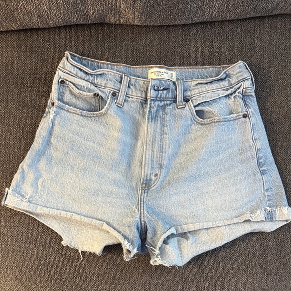 Abercrombie & Fitch Light Blue Jean Shorts - Picture 1 of 3